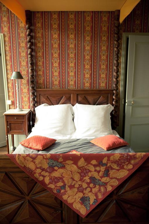 เลอ ชาโต เดอ ลา เวียร์ฌ Bed & Breakfast Bures-sur-Yvette ห้อง รูปภาพ